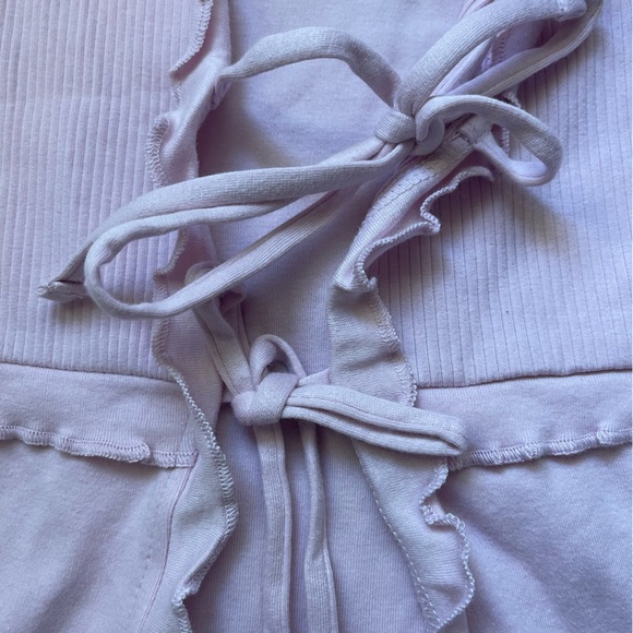 Kimchi Blue Melissa Tie Front Top💕 - Picture 9 of 12